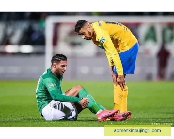 福岛联与藤枝MYFC鏖战三球平局展现顽强斗志